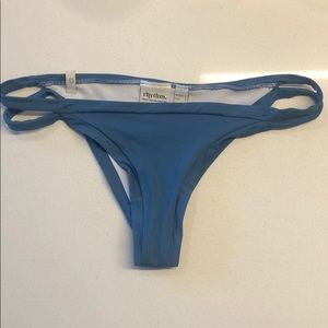 RHYTHM BOTTOM IN LIGHT NAVY BLUE